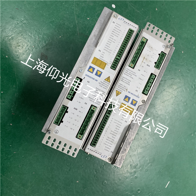 蘇州工廠科爾摩根伺服CR03250 上電后,驅動器的LED燈不亮維修