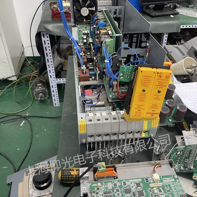 鮑米勒伺服驅動器過流維修BM4544-SI1-01M00S01報警代碼講解