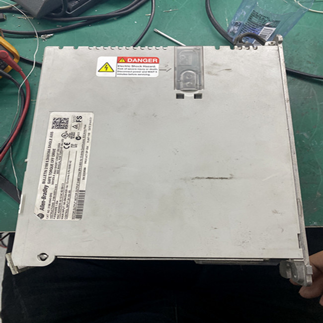 AB 羅克韋爾工作時電機抖動故障維修