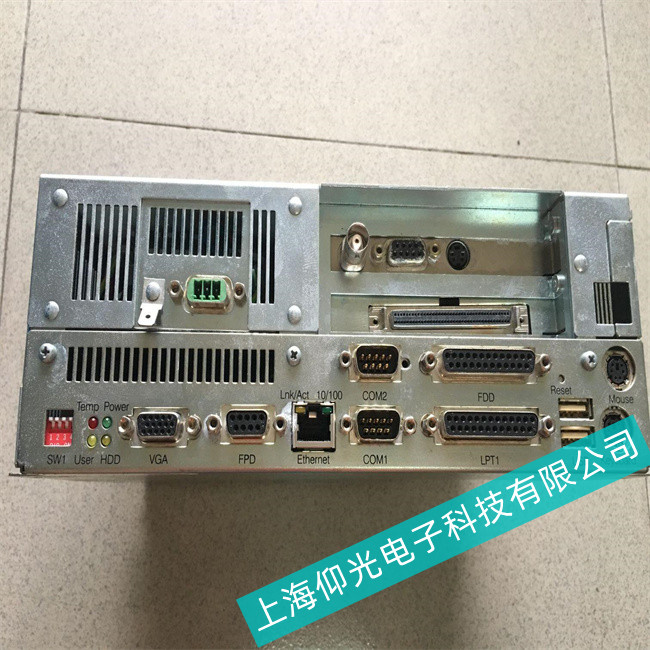 昆山市交通信號控制貝加萊工控機5PC810.5X02-00顯示屏出現亂碼