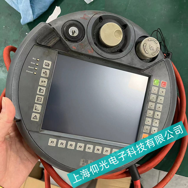 BR貝加萊機器人示教器開機顯示豎帶/花屏故障維修方法