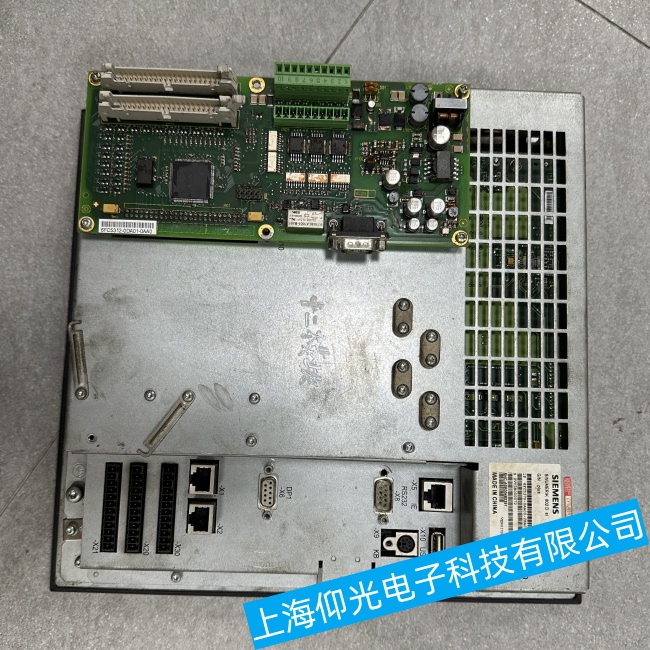 安徽西門子數控系統SINUMERIK 802D SL通電無反應故障維修當天修好